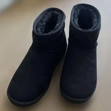 [ 미사용 ] 블랙 어그 부츠