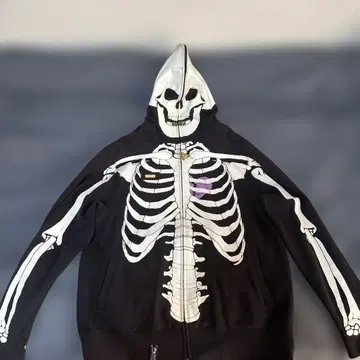 [ 카니예 웨스트 착용 ] LRG 스컬 해골 지퍼 후드티