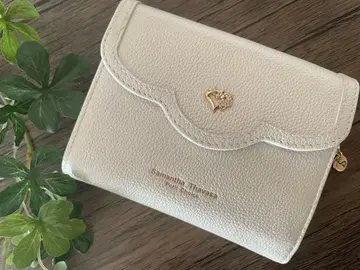 사만다 타바사 쁘띠 초이스*새상품* 스캘럽 접이식 지갑