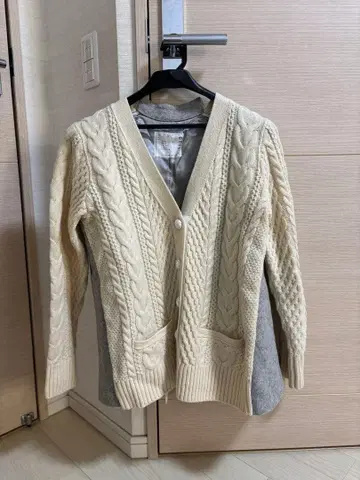 sacai 사카이 아이보리 케이블 니트 가디건