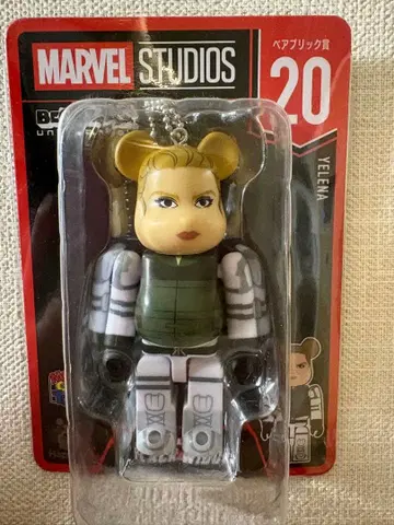 MARVEL 베어브릭 옐레나