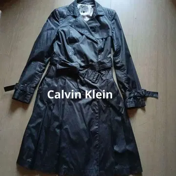 CK 블랙 트렌치코트