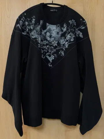 LAD 라드 뮤지션 스컬 그래픽 맨투맨 46 XL 상당 블랙