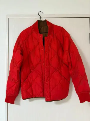 UNIQLO 다운 자켓 빨간색 레드