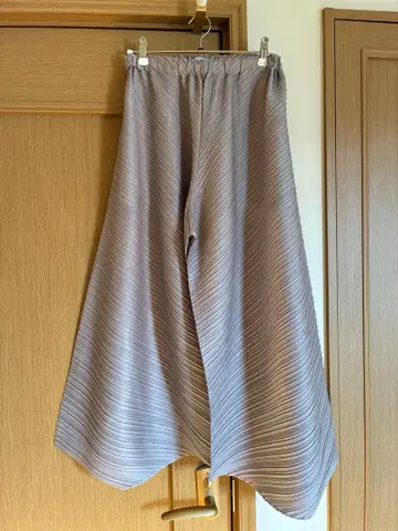 EATS PLEASE 플리츠 와이드 팬츠