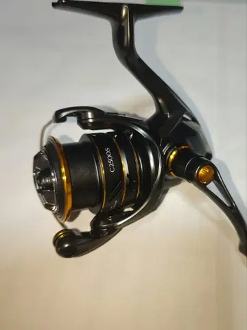 새상품급 시마노 21 소아레 XR C2500S