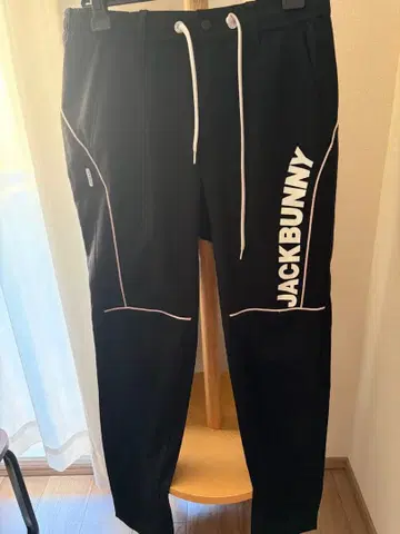 JACK BUNNY 블랙 스포츠 팬츠 사이즈 3
