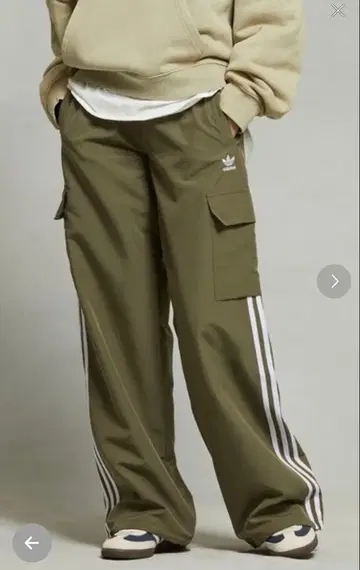 아디다스 오리지널스 아디컬러 카고 팬츠