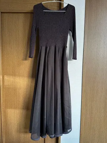 리랜드트루 에어리 도킹 원피스