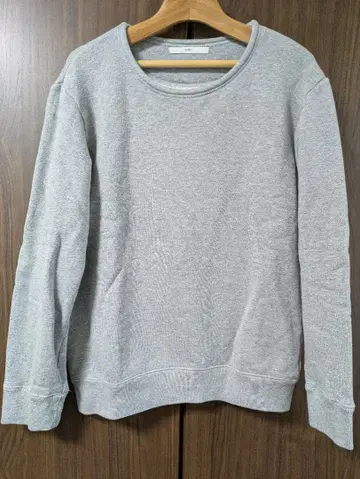 [ 새상품급 ] KURO 맨투맨