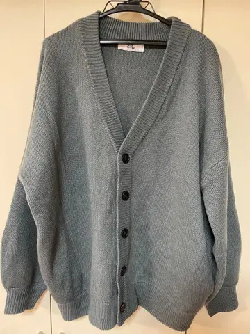 루즈 그레이 버튼 가디건