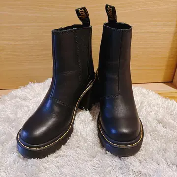 닥터마틴 첼시 부츠 uk3