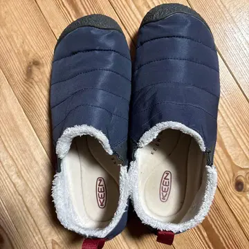 KEEN 네이비 슬립온