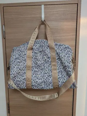 꽃무늬 보스턴 백 마일레스트