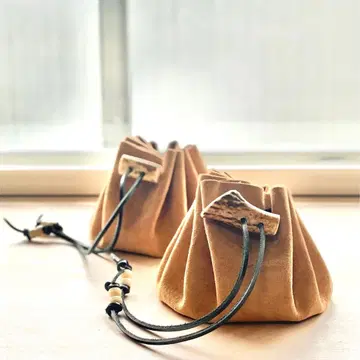 스웨이드 가죽제품 틴더 파우치 샌드 카키