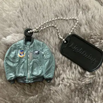 라이트닝 밀리터리 가챠 MA-1 커스텀