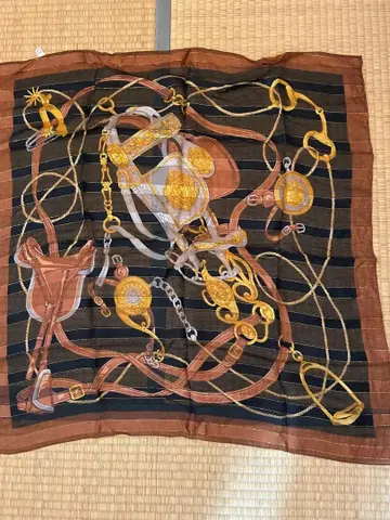 실크 체인 디자인 스카프 약 90cm