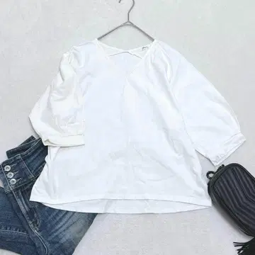 r139 [Shelney] V넥 5부 소매 티셔츠 루즈핏 심플 무지