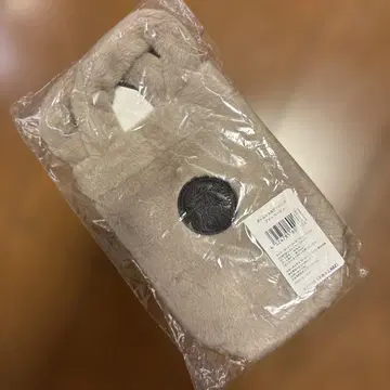 스타벅스 퍼 숄더백 베이지