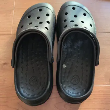 AMOI 블랙 클로그 샌들 250