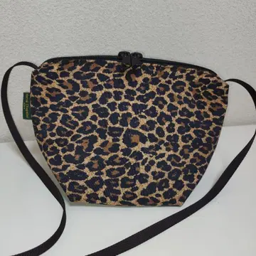 새상품급 Herve Chapelier 2885F 미니백 팬서토프