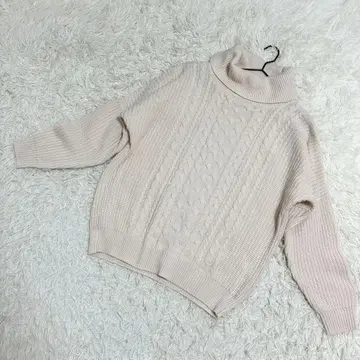 케이블 짜임 니트 터틀넥 아크릴 100% 긴팔 핑크 ( M )