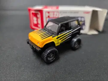 토미카 빨간 상자 35 미쓰비시 파제로 빅풋