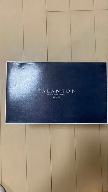 TALANTON 블랙 하이힐