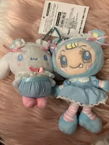 산리오 시나모롤 메조 피아노 블루베리에짱 마스코트 홀더