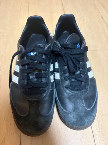 삼바 스니커즈 27.5cm