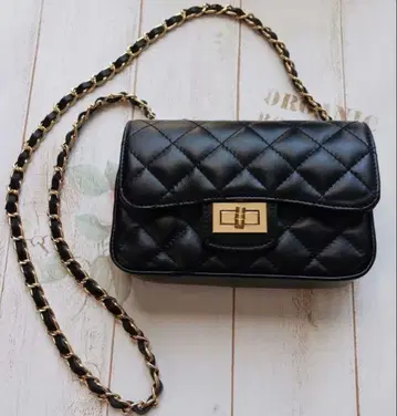 오우렌티 퀼팅 숄더백 블랙