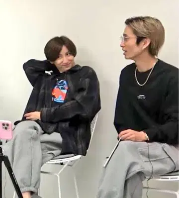 다나카 타카키 쿄모토 타이카 착용 맨투맨 카고 팬츠 프릭스스토어 M