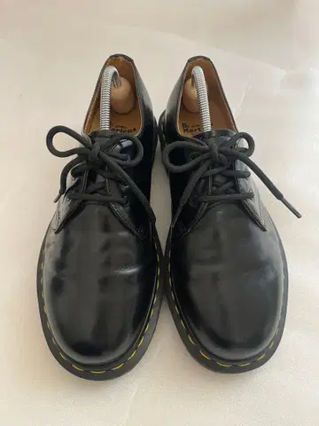 Dr.Martens / 닥터마틴 1416 3홀 신발