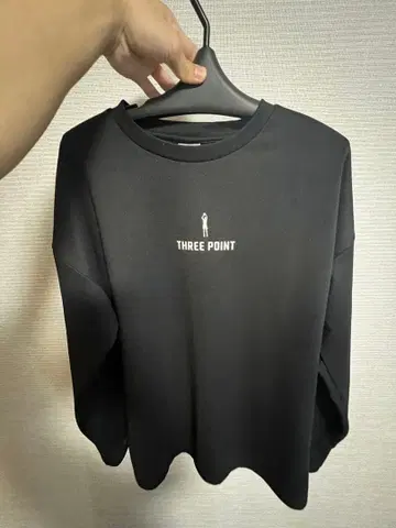 쓰리 포인트 블랙 트레이닝복 XO