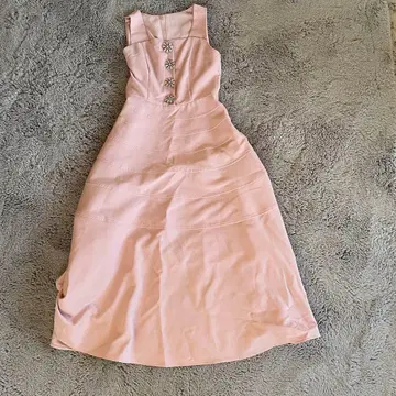 새상품급 [SHEIN 쉬인 MOTE] 핑크 슬리브리스 원피스 비쥬