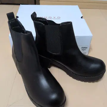 NUOVO 블랙 첼시 부츠 L 사이즈