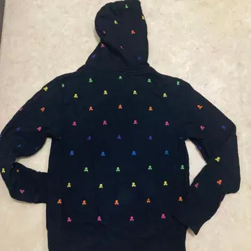 BEAMS 컬러풀 스컬 자수 집업 후드티