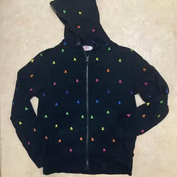 BEAMS 컬러풀 스컬 자수 집업 후드티