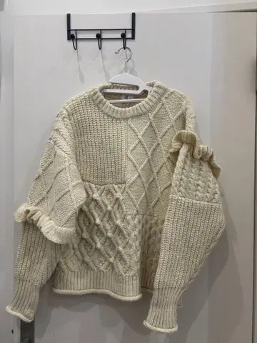 JEANASIS eL 케이블 프릴 풀오버