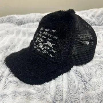 Sex fur cap Black archive y2k oops