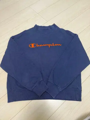 Champion 네이비 트레이닝복 L 사이즈