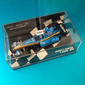 MINICHAMPS RENALUT R25 2005 알론소