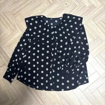 글로벌 워크 타카야마 나오코 콜라보/BIG 컬러 블라우스/EiiS