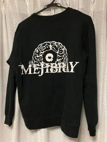 MEJIBRAY 디자인 블랙 트레이닝복