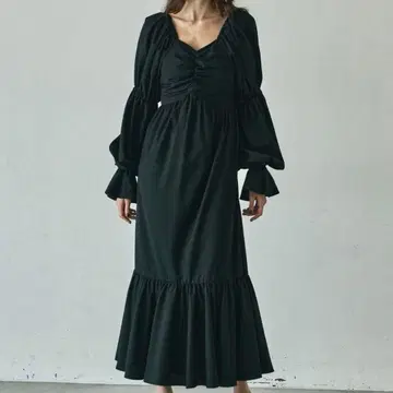 라벨 에튀드 비라르고 슬리브 드레스 원피스 블랙