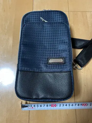 타이틀리스트 바디 백