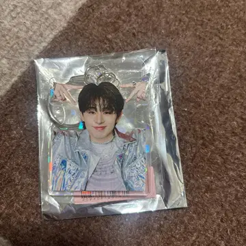 ONE N' ONLY 원엔 온리 EIKU 아크릴 키링