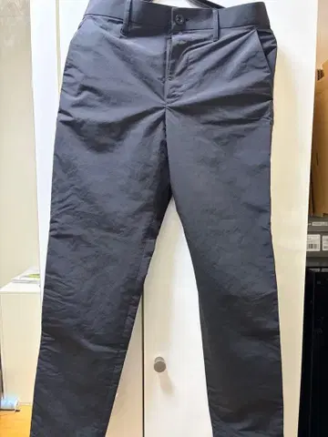 sacai/Matte Taffeta Pants/블랙/사이즈 2