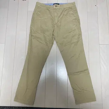 TOMMY HILFIGER 슬림핏 치노 팬츠 32/30