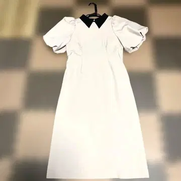 노엘라 퍼프 슬리브 원피스 M 사이즈 새상품급